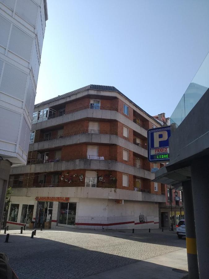 Centrico, Amplio Y Bonito Apartamento En Cambados Exterior photo