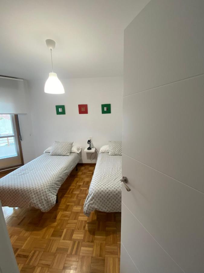 Centrico, Amplio Y Bonito Apartamento En Cambados Exterior photo